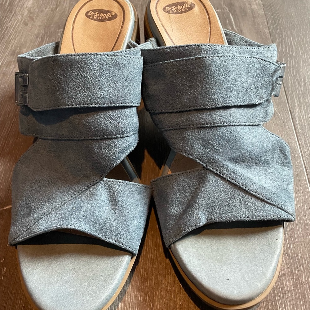 Pale Blue Wedges